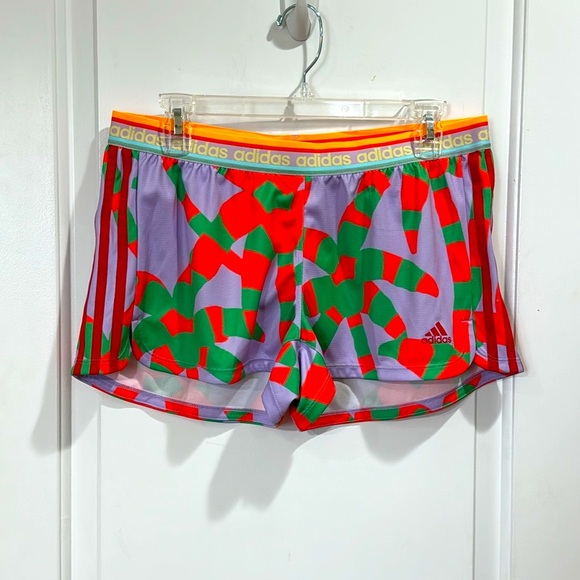 FARM Rio Pants - *NEW* FARM RIO X ADIDAS TROPICAL PACER TRAINING SHORTS MEDIUM